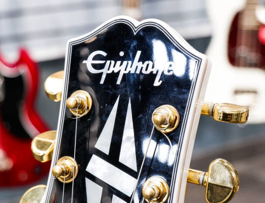 Epiphone - Les Paul Custom Electric Guitar, Left-Handed - Alpine White 2